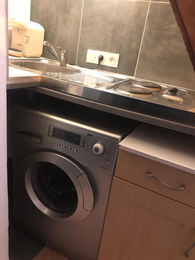 Studette Avec Exterieur Climatisee Marsiglia Esterno foto